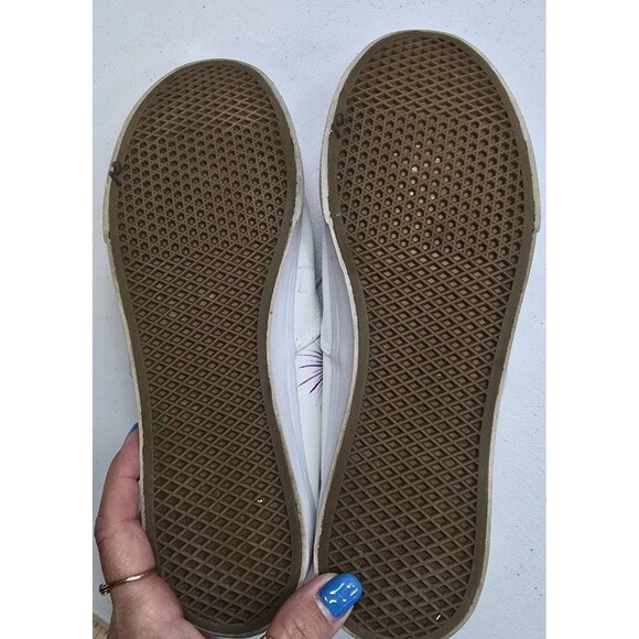 Disney Painted Vans Mickey & Minnie Mouse Castle Mens 8.5 Womens 10 Pre-owned - Picture 6 of 13